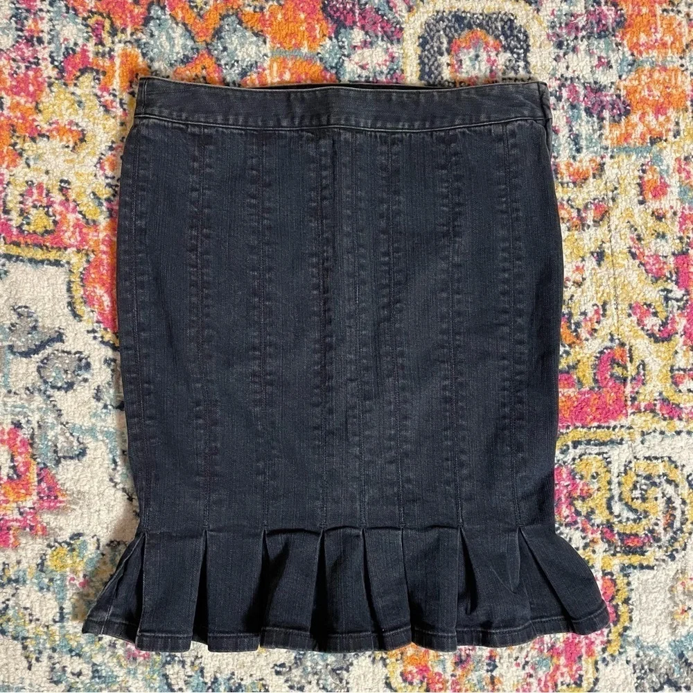 Club Monaco Denim Skirt